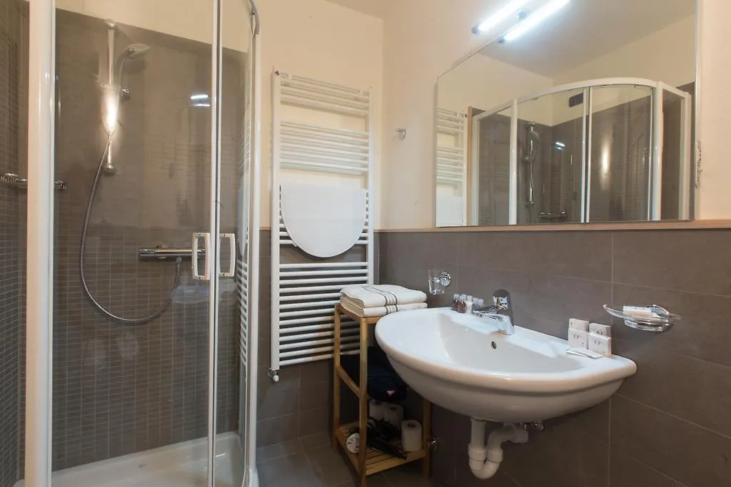 Marzia Rooms Bormio 0*,  Italy